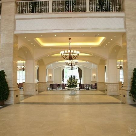 Blue Sky Hotel يانتاى المظهر الخارجي الصورة