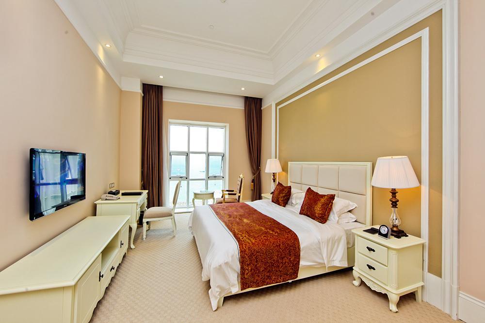 Blue Sky Hotel يانتاى الغرفة الصورة