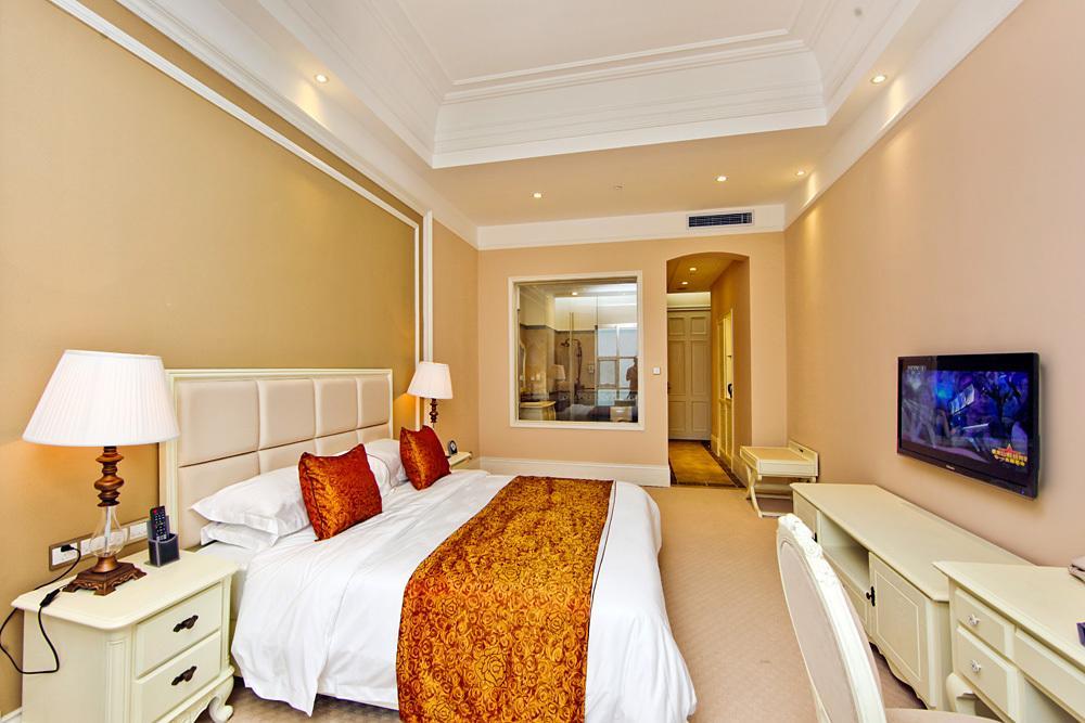 Blue Sky Hotel يانتاى الغرفة الصورة