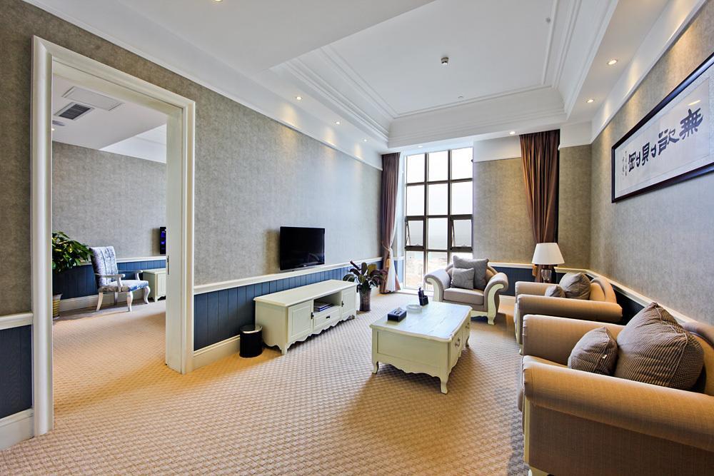 Blue Sky Hotel يانتاى الغرفة الصورة