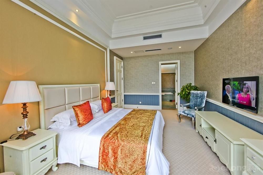 Blue Sky Hotel يانتاى المظهر الخارجي الصورة