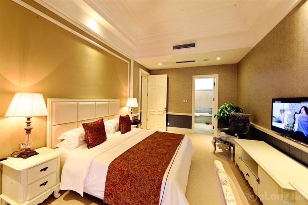 Blue Sky Hotel يانتاى المظهر الخارجي الصورة